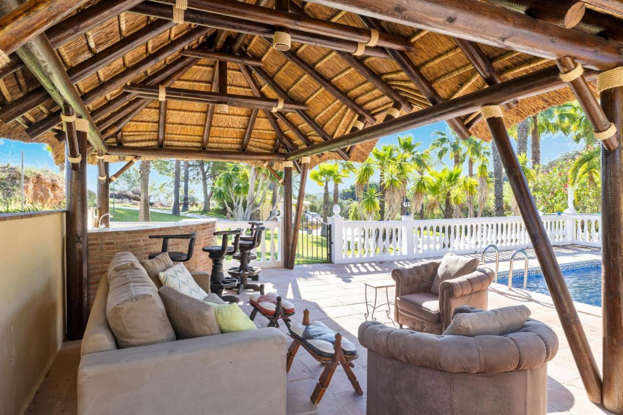 Hacienda De La Siesta Villa Coin Exterior photo